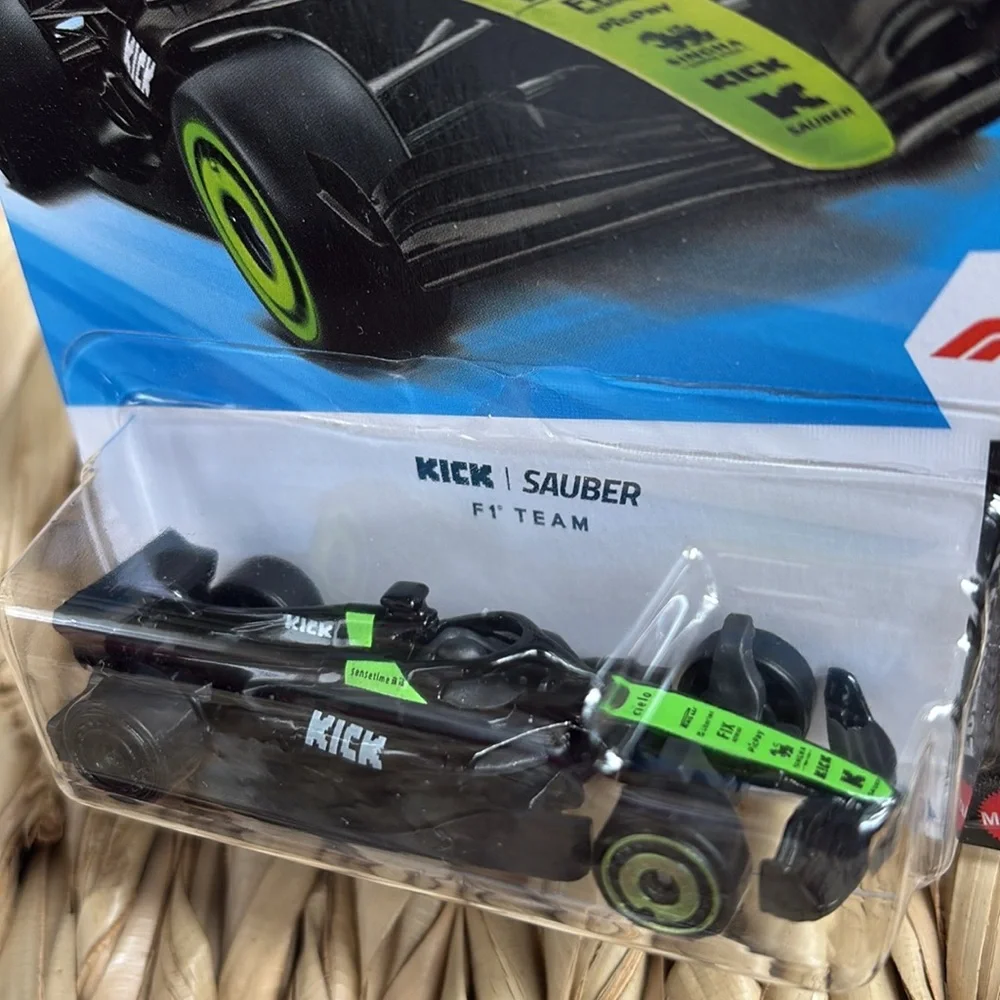 Kick Sauber F1 Team Hot Wheels Formula1 Racing Car Hotwheels Formula 1 Racer  🆕